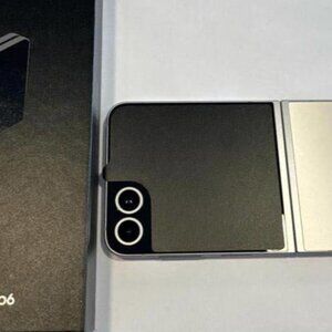 Samsung Z-Flip 6